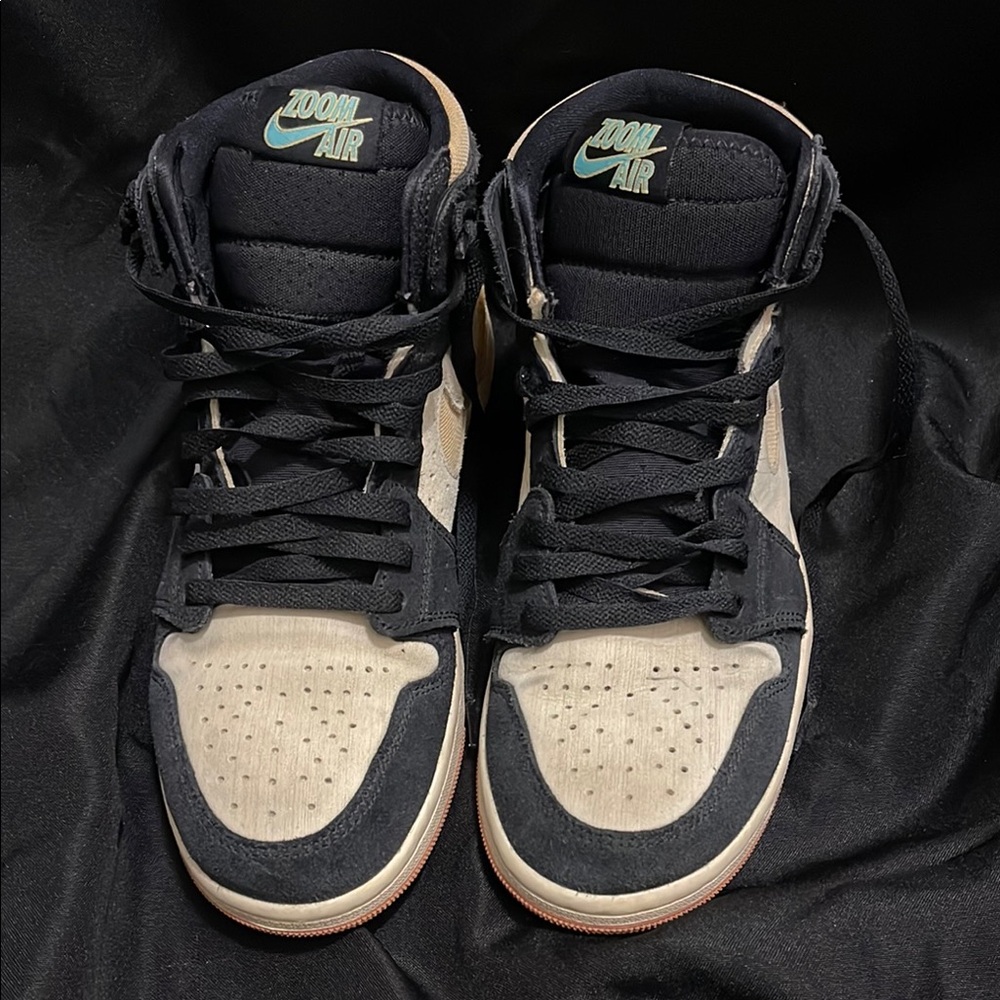 Air Jordan 1 Zoom CMFT 2 - Nike Black and Cream Zoom Air Sneakers